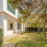 Holiday home Elfa *